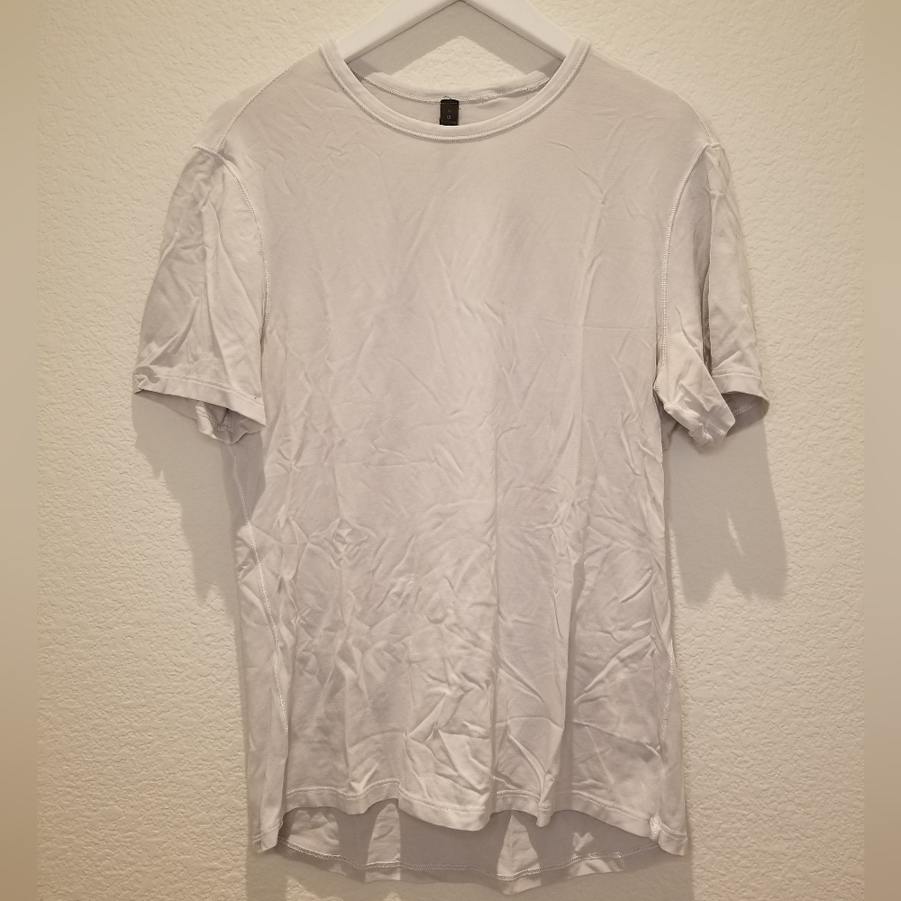 Lululemon white top